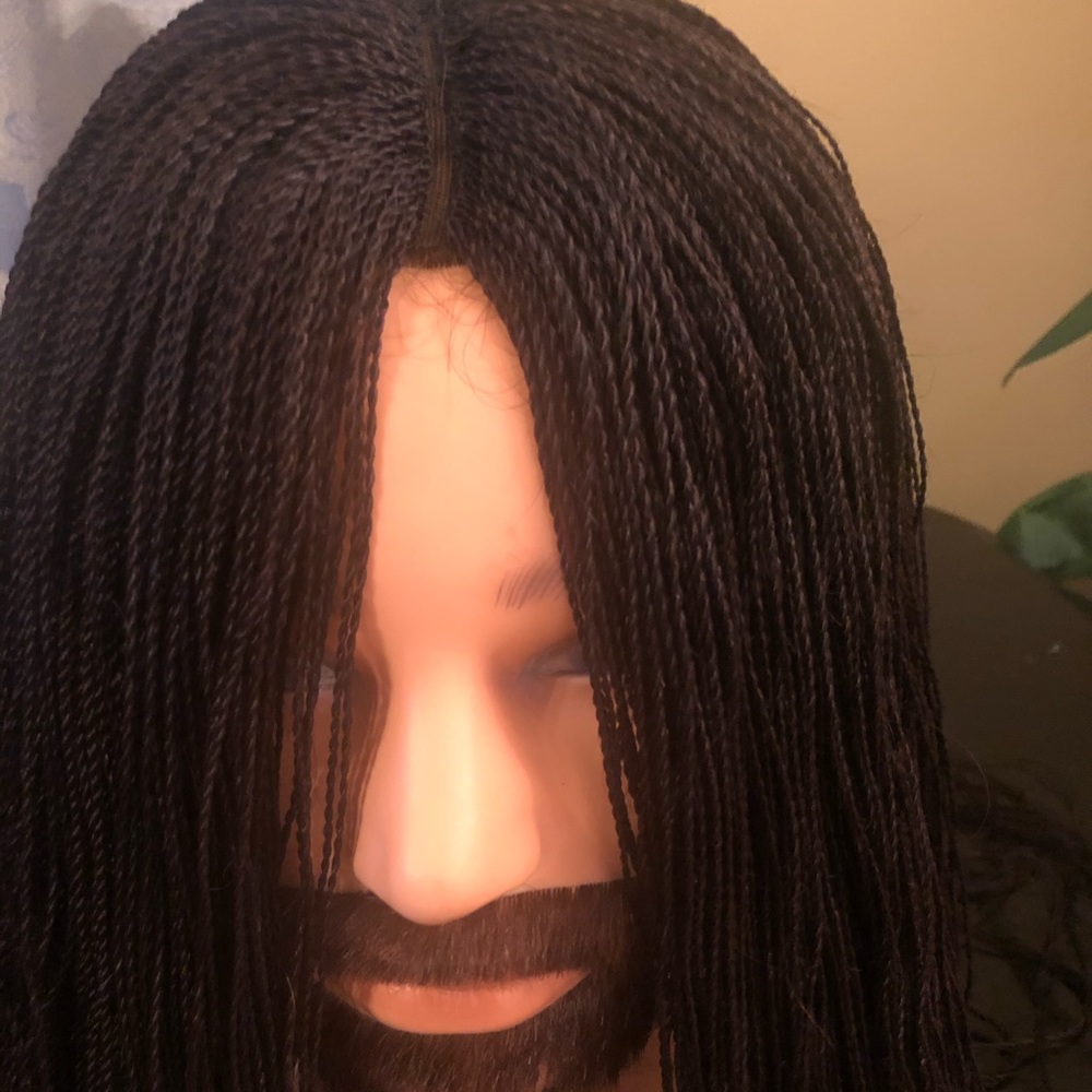 Twisting wig
